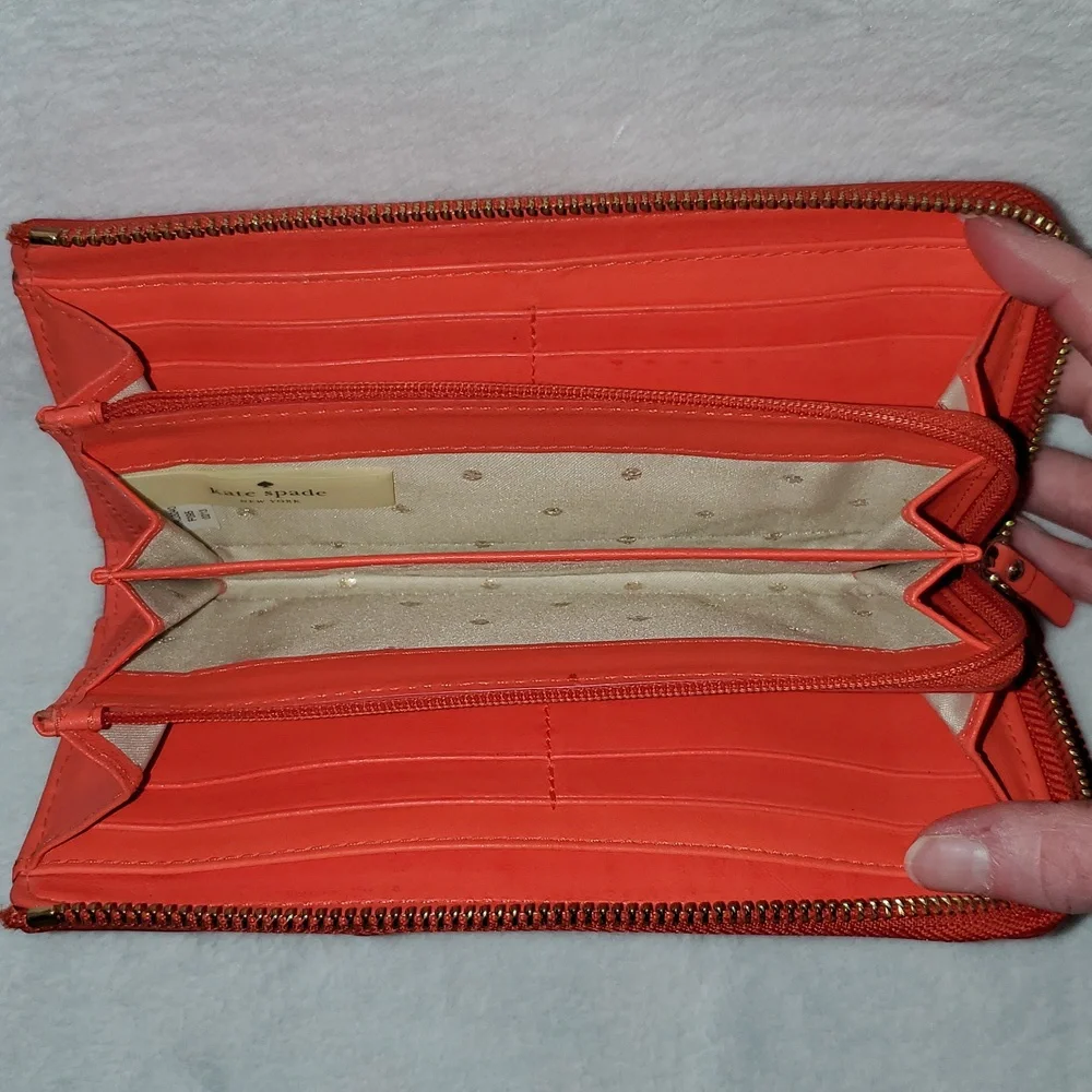 Kate Spade New York Bow Terrace Nisha Continental Wallet - Picture 8 of 16